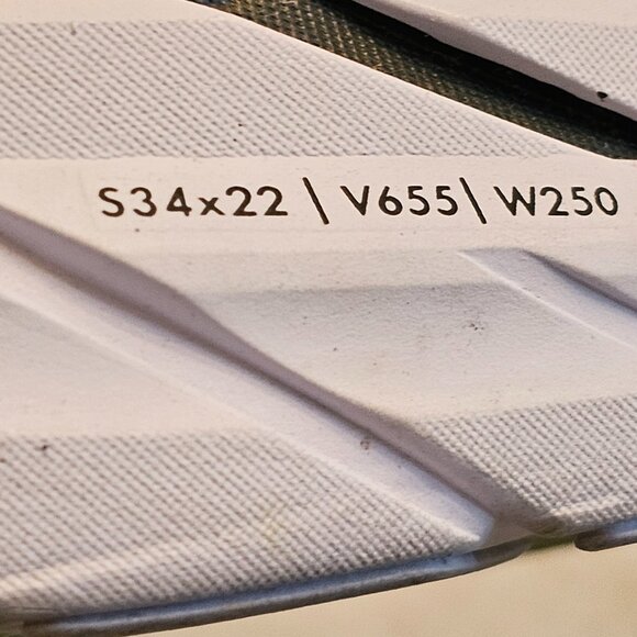 Hoka Clifton 8 size 14D - Picture 3 of 8